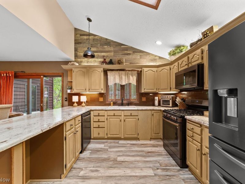1200 Wildwood Drive , Vermilion, OH 44089 Photo 19