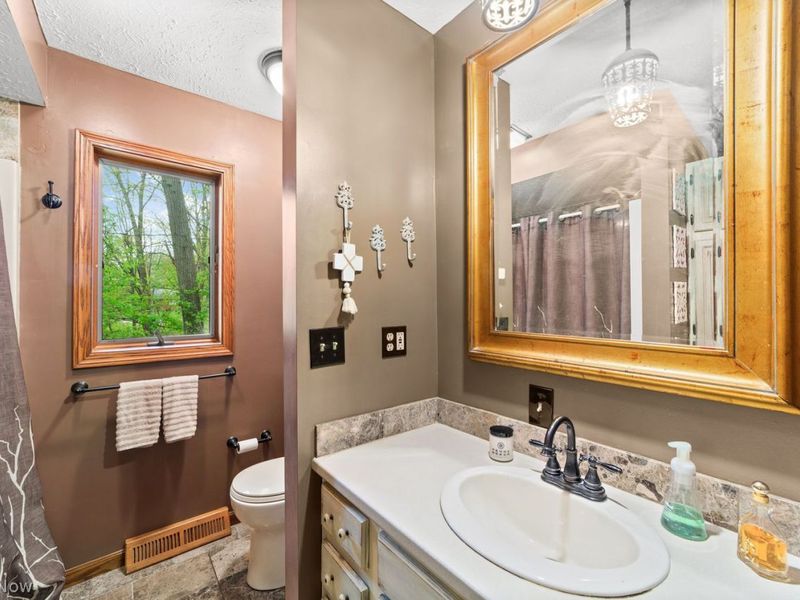1200 Wildwood Drive , Vermilion, OH 44089 Photo 29