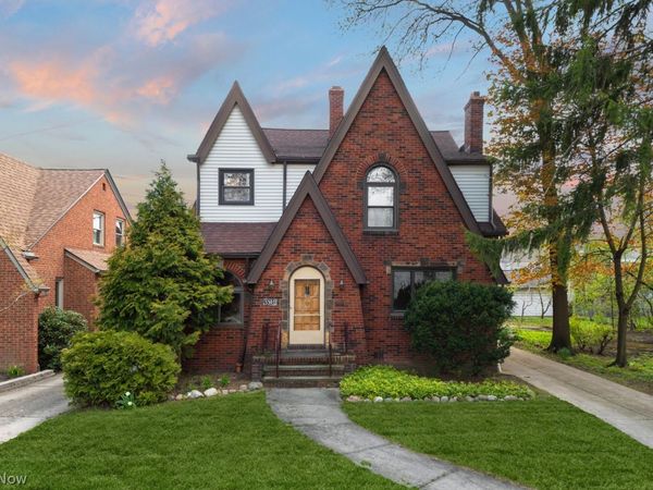 3301 W 165th Street , Cleveland, OH 44111