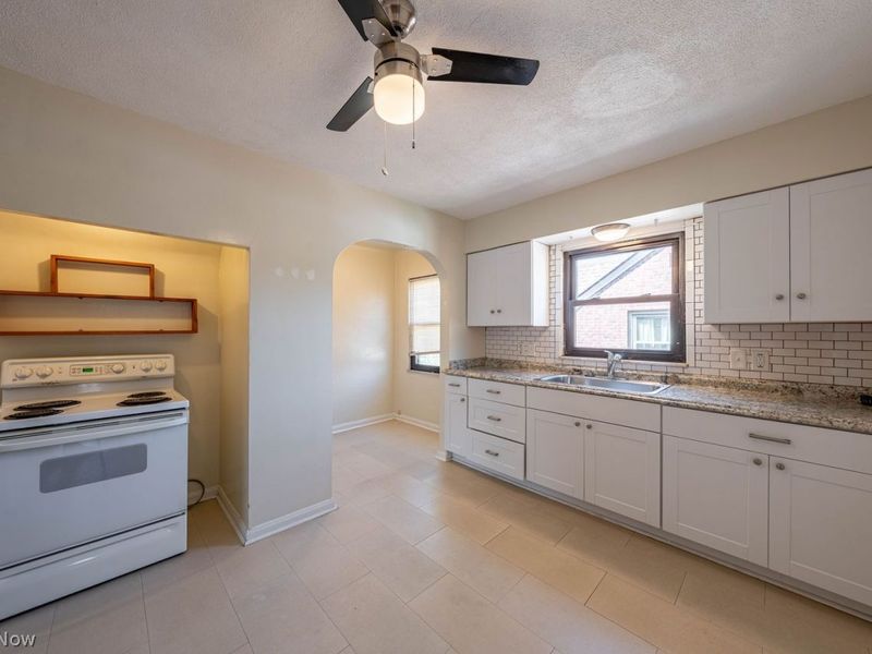 3301 W 165th Street , Cleveland, OH 44111 Photo 23