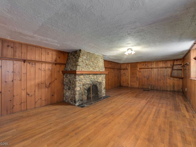 3301 W 165th Street , Cleveland, OH 44111 Photo 34