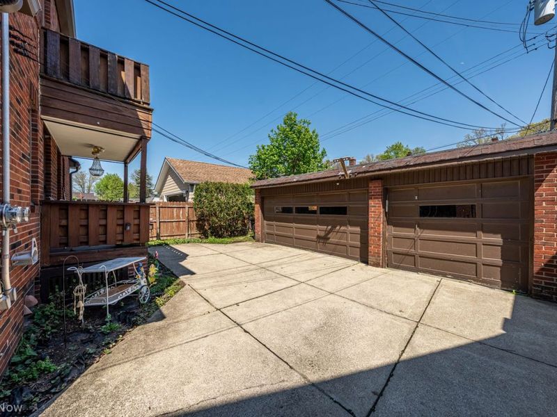 3301 W 165th Street , Cleveland, OH 44111 Photo 38