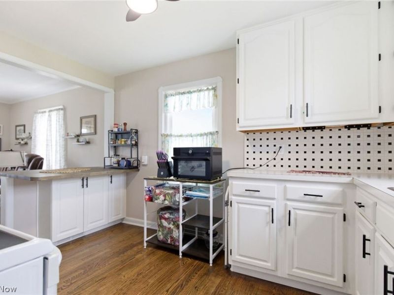 419 E 326th Street, Willowick, OH 44095 Photo 14
