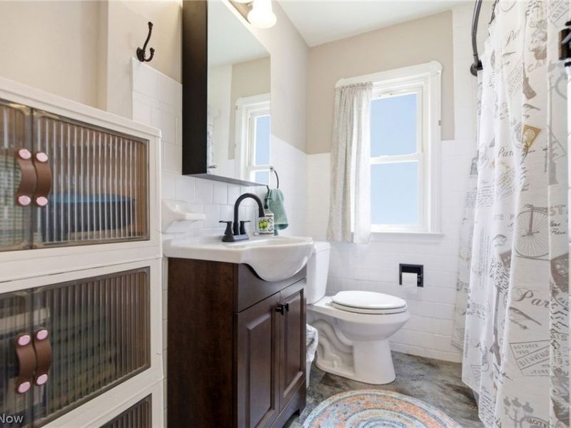 419 E 326th Street, Willowick, OH 44095 Photo 24