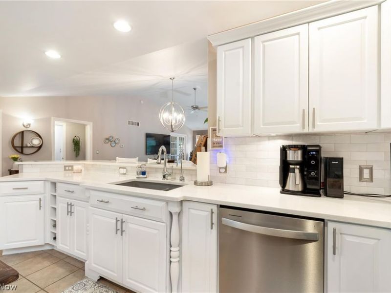 2770 Ash Meadows Boulevard , Zanesville, OH 43701 Photo 7