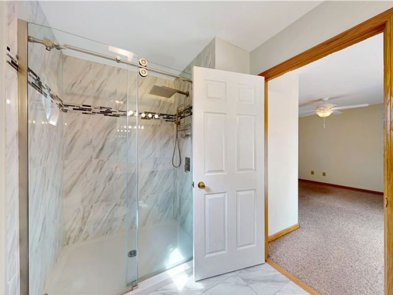 151 Heatherwood Drive , Howard, OH 43028 Photo 19