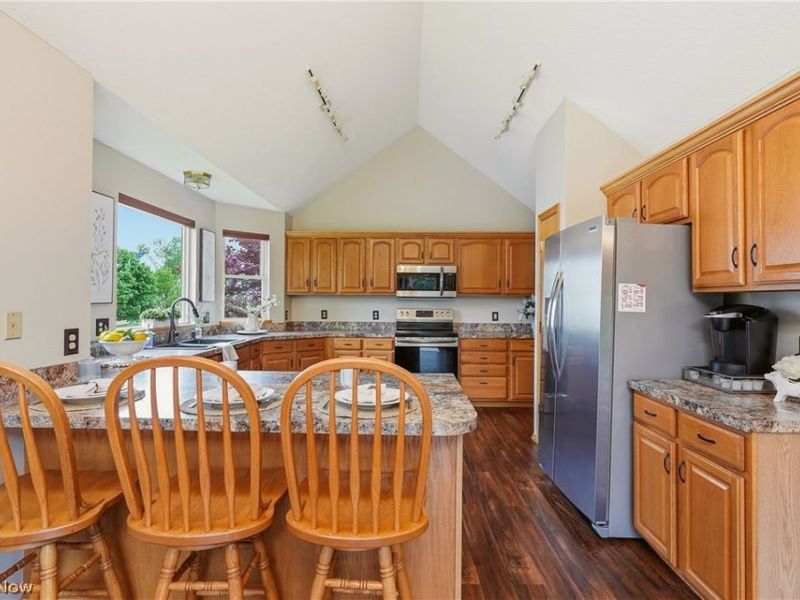 859 Kings Cross Drive, Wadsworth, OH 44281 Photo 15