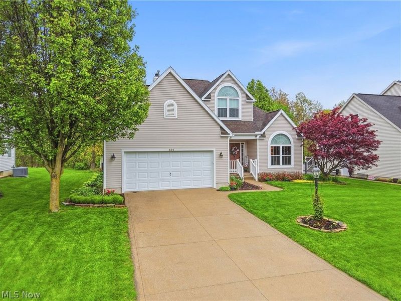 859 Kings Cross Drive, Wadsworth, OH 44281 Photo 2