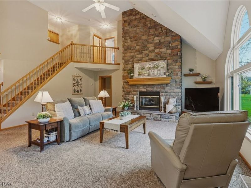859 Kings Cross Drive, Wadsworth, OH 44281 Photo 9