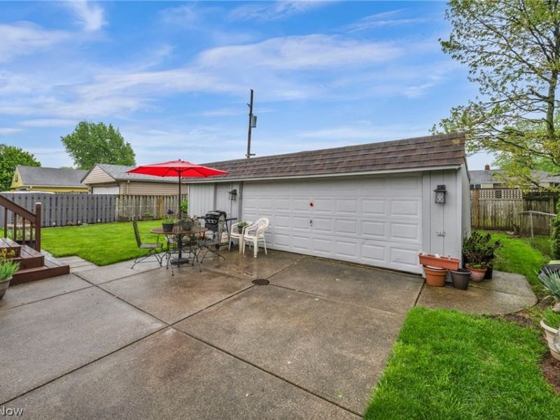 15425 Richard Drive , Brook Park, OH 44142 Photo 40