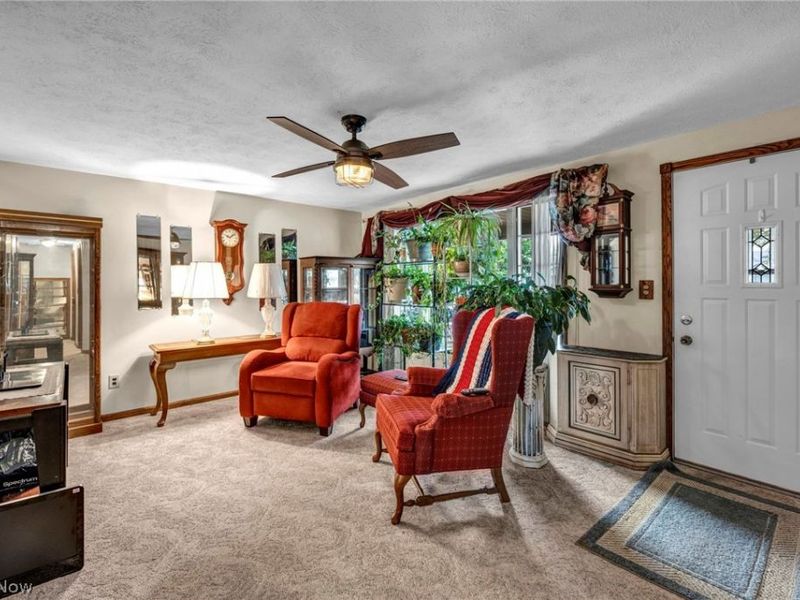 15425 Richard Drive , Brook Park, OH 44142 Photo 5