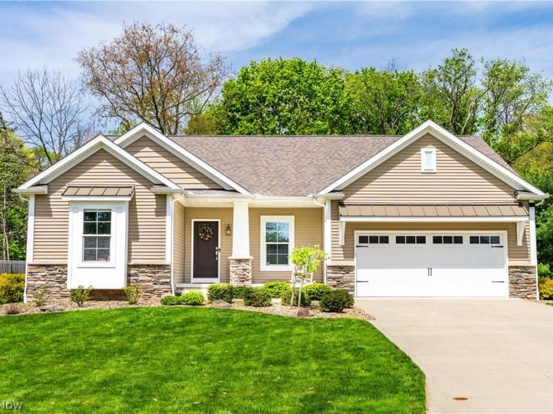 3693 Stratavon Street NW, North Canton, OH 44720 Photo 1