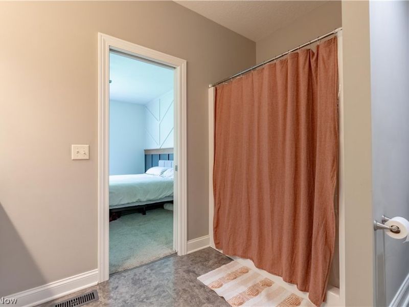 3693 Stratavon Street NW, North Canton, OH 44720 Photo 20
