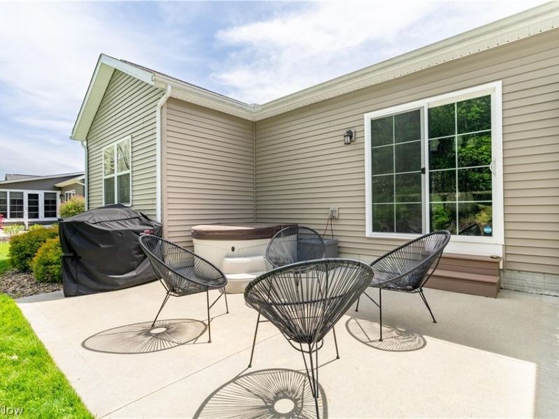 3693 Stratavon Street NW, North Canton, OH 44720 Photo 32