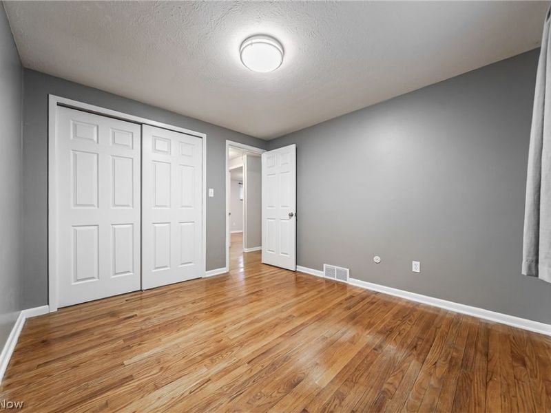 21298 Nottingham Drive , Cleveland, OH 44126 Photo 24
