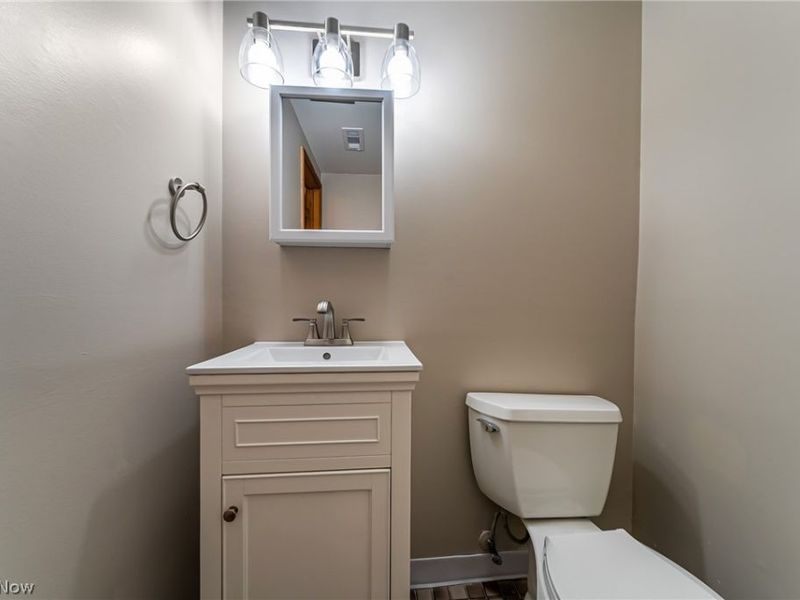 21298 Nottingham Drive , Cleveland, OH 44126 Photo 36