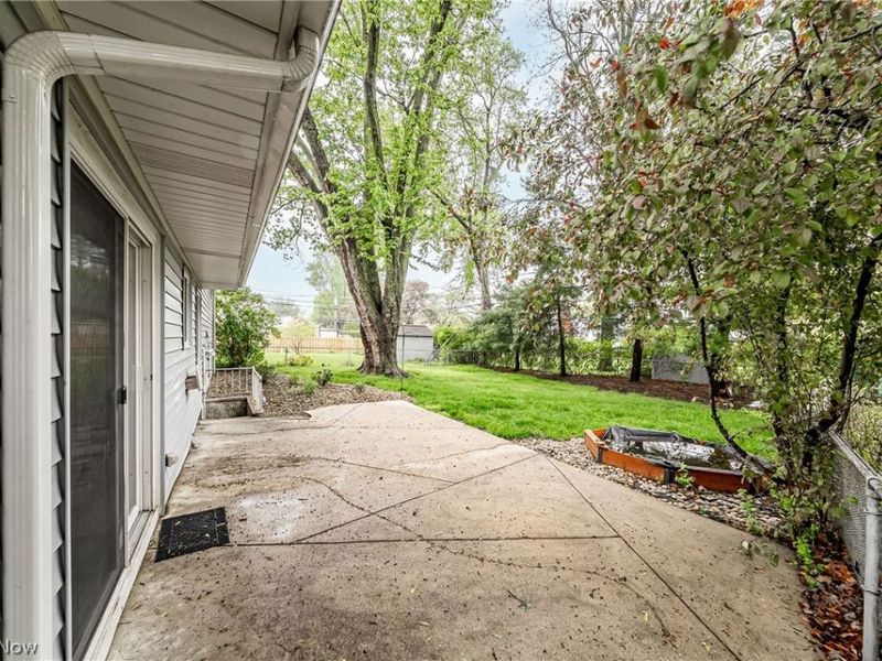 21298 Nottingham Drive , Cleveland, OH 44126 Photo 37