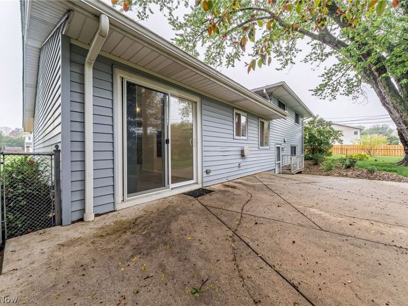 21298 Nottingham Drive , Cleveland, OH 44126 Photo 38
