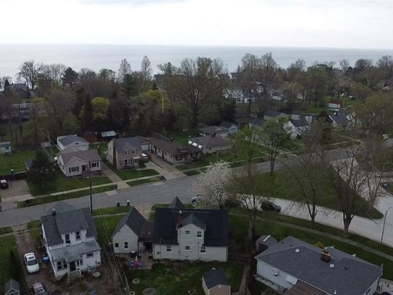 300 Concord Drive, Lorain, OH 44052 Photo 32