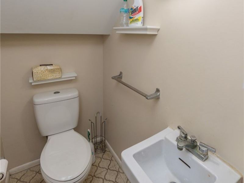 142 E Bridge Street , Berea, OH 44017 Photo 41