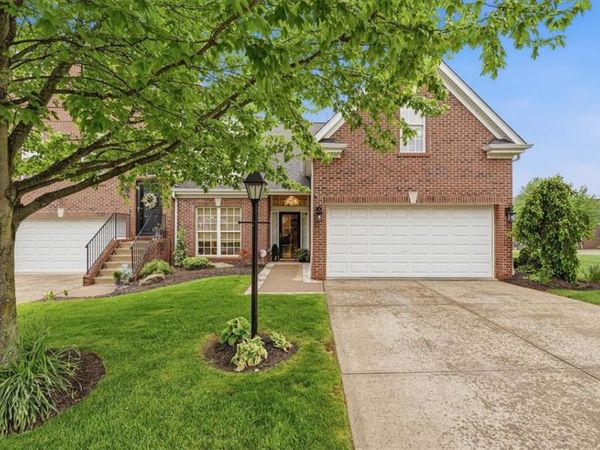 7006 Crider Rd, Mars, PA 16046