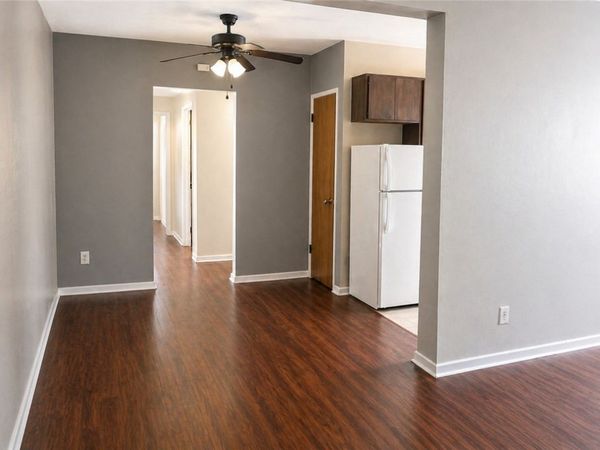 101 Mt Lebanon Blvd , Pittsburgh, PA 15228