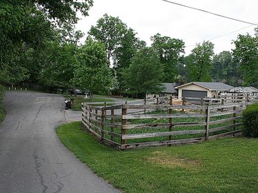 926 Chimney Rock Road, Harrodsburg, KY 40330