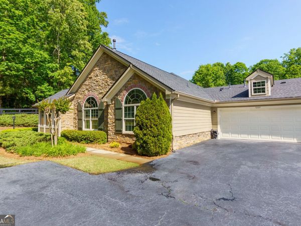 5264 Stone Village Circle NW, Kennesaw, GA 30152