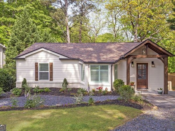 1840 Woodland Hills Avenue NW, Atlanta, GA 30318