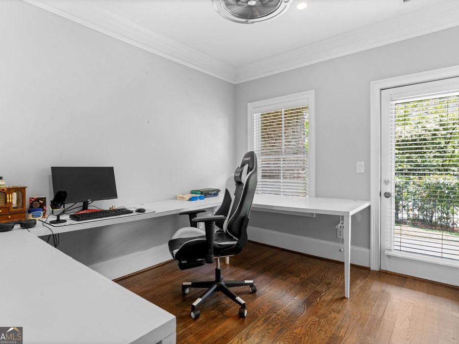 Property Image 38