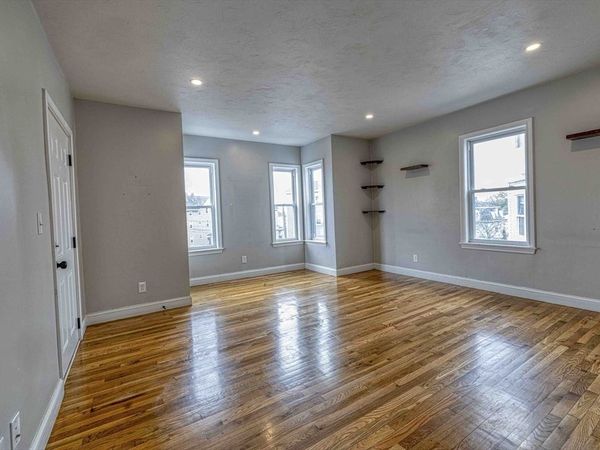 1221 South Main Street, Unit 2, Fall River, MA 02724