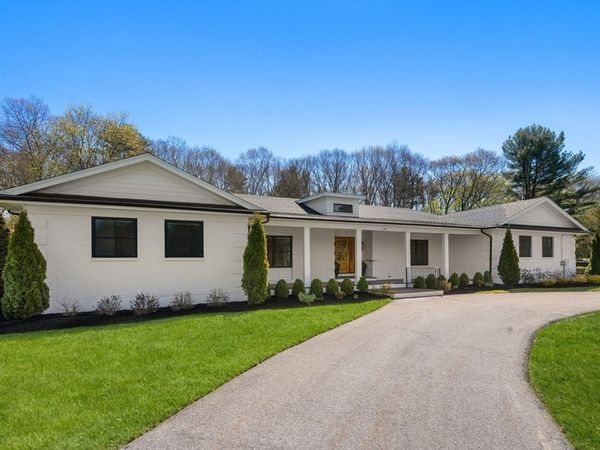 142 Buckskin Dr., Wayland, MA 01778