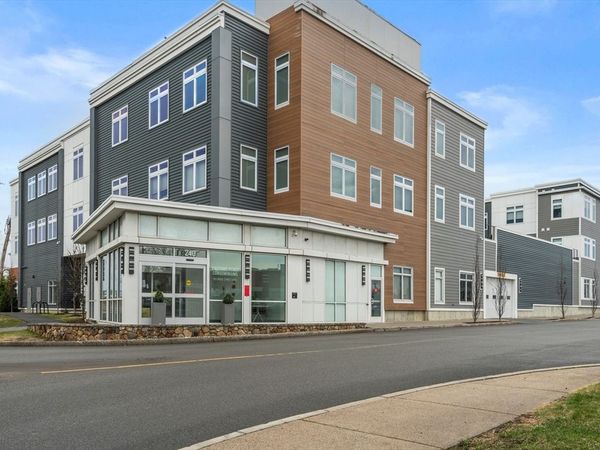 60 Cross St E, Unit 328, Somerville, MA 02145