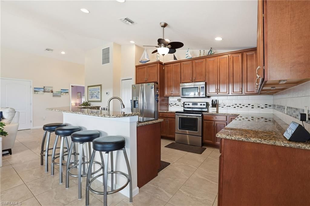 222 Flamingo St , Fort Myers Beach, FL 33931 Photo