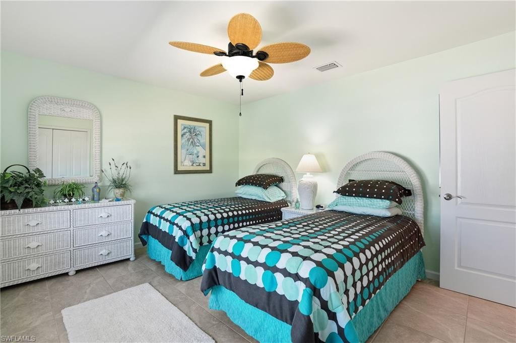 222 Flamingo St , Fort Myers Beach, FL 33931 Photo