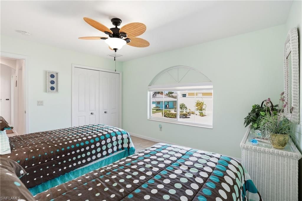 222 Flamingo St , Fort Myers Beach, FL 33931 Photo