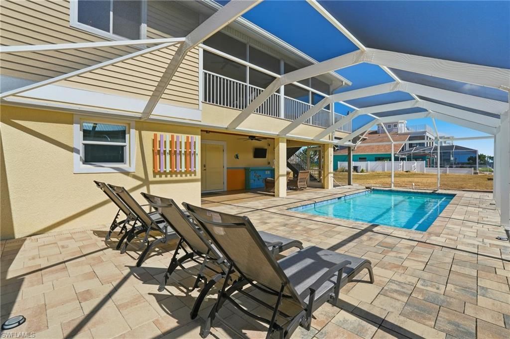 222 Flamingo St , Fort Myers Beach, FL 33931 Photo