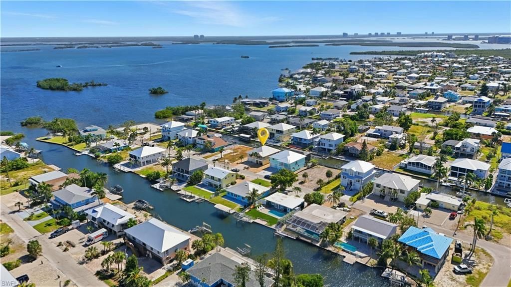 222 Flamingo St , Fort Myers Beach, FL 33931 Photo