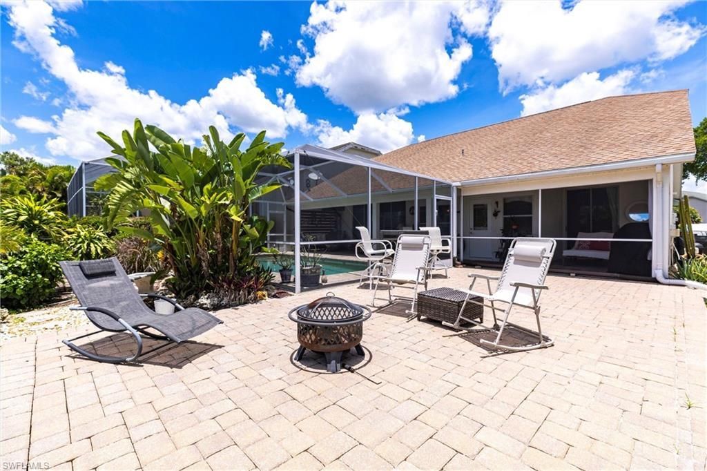 6769 Berwick Pl, Naples, FL 34104 Photo
