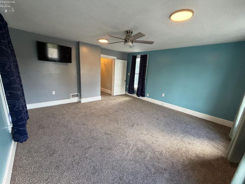 324 N Sandusky Street, Tiffin, OH 44883 Photo 16