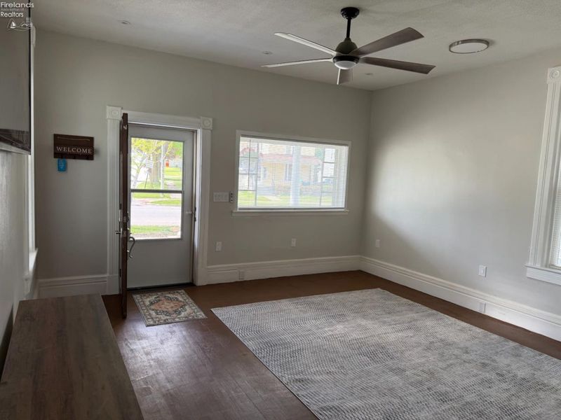 324 N Sandusky Street, Tiffin, OH 44883 Photo 5