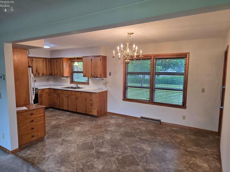 1212 E Perkins Avenue, Sandusky, OH 44870 Photo 11
