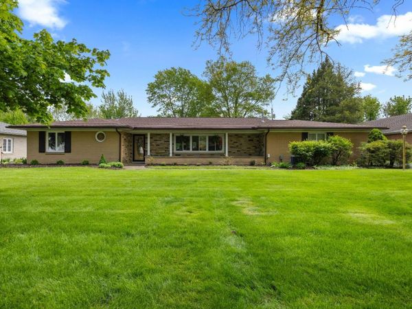 304 Cedar Brook Lane, Sandusky, OH 44870
