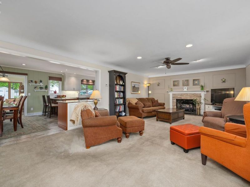 304 Cedar Brook Lane, Sandusky, OH 44870 Photo 4
