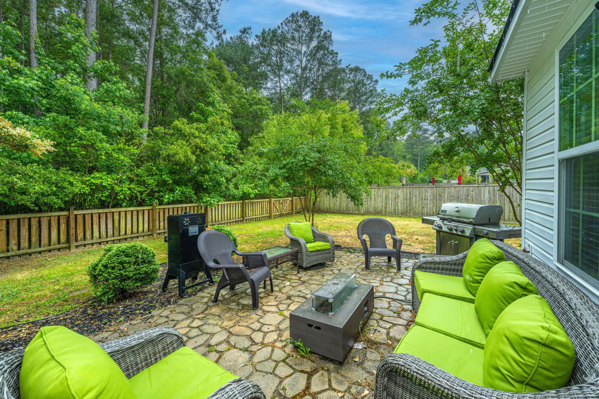 417 Stonefield Circle Photo 48