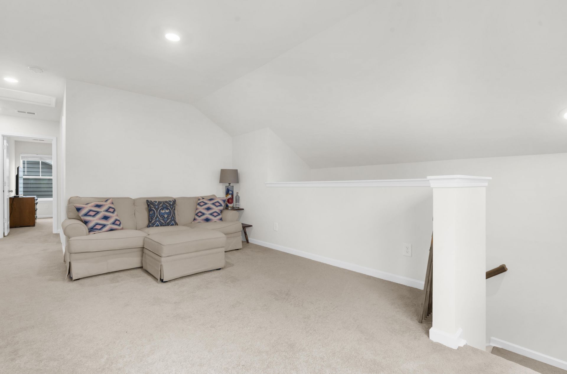 602 Macintyre Circle Photo 25