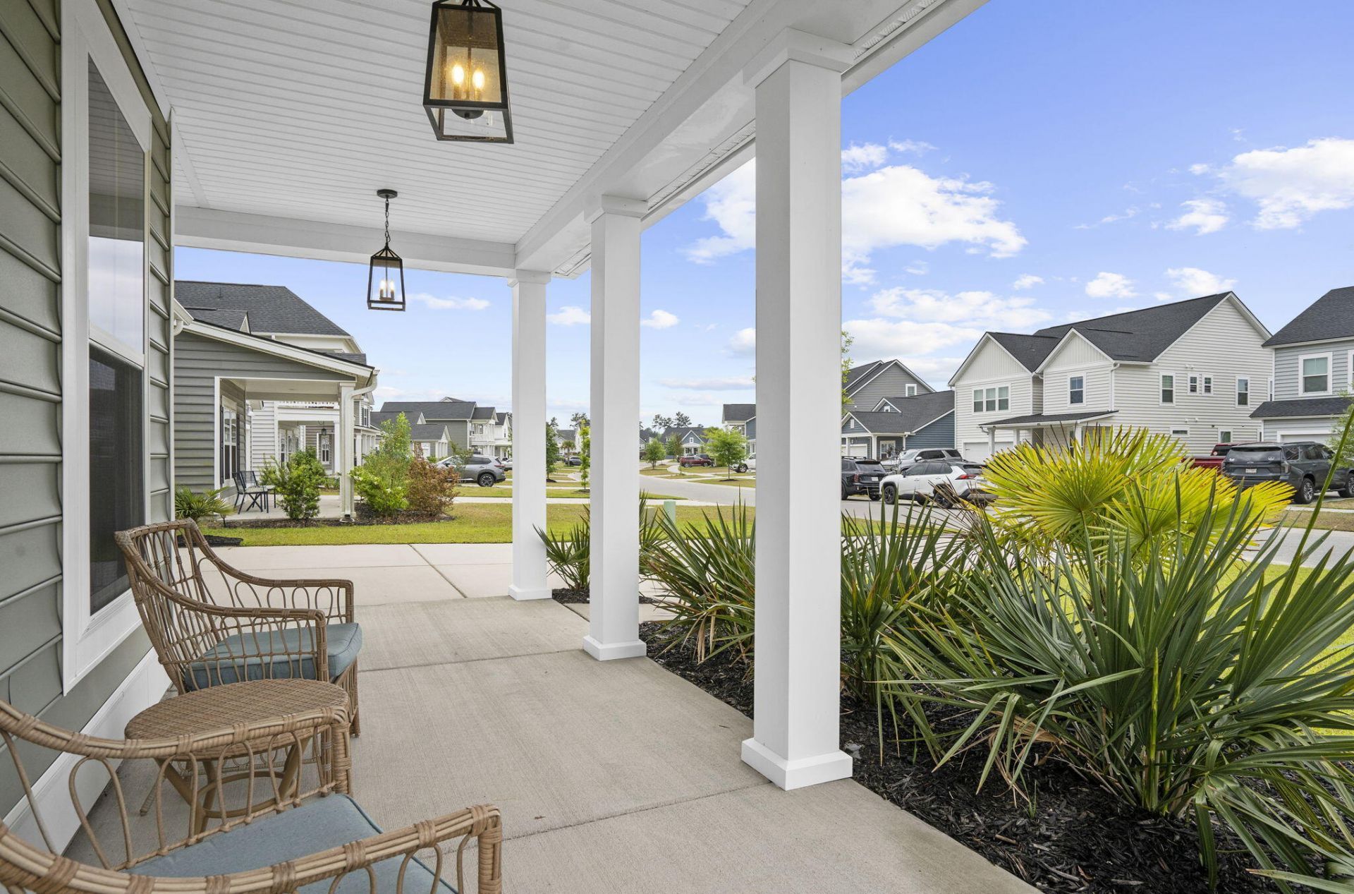 602 Macintyre Circle Photo 4