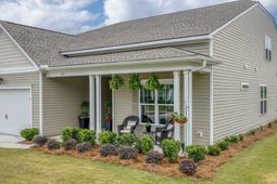 581 Marsh Cove Circle photo 4