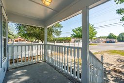 5615 Buskirk Street photo 4