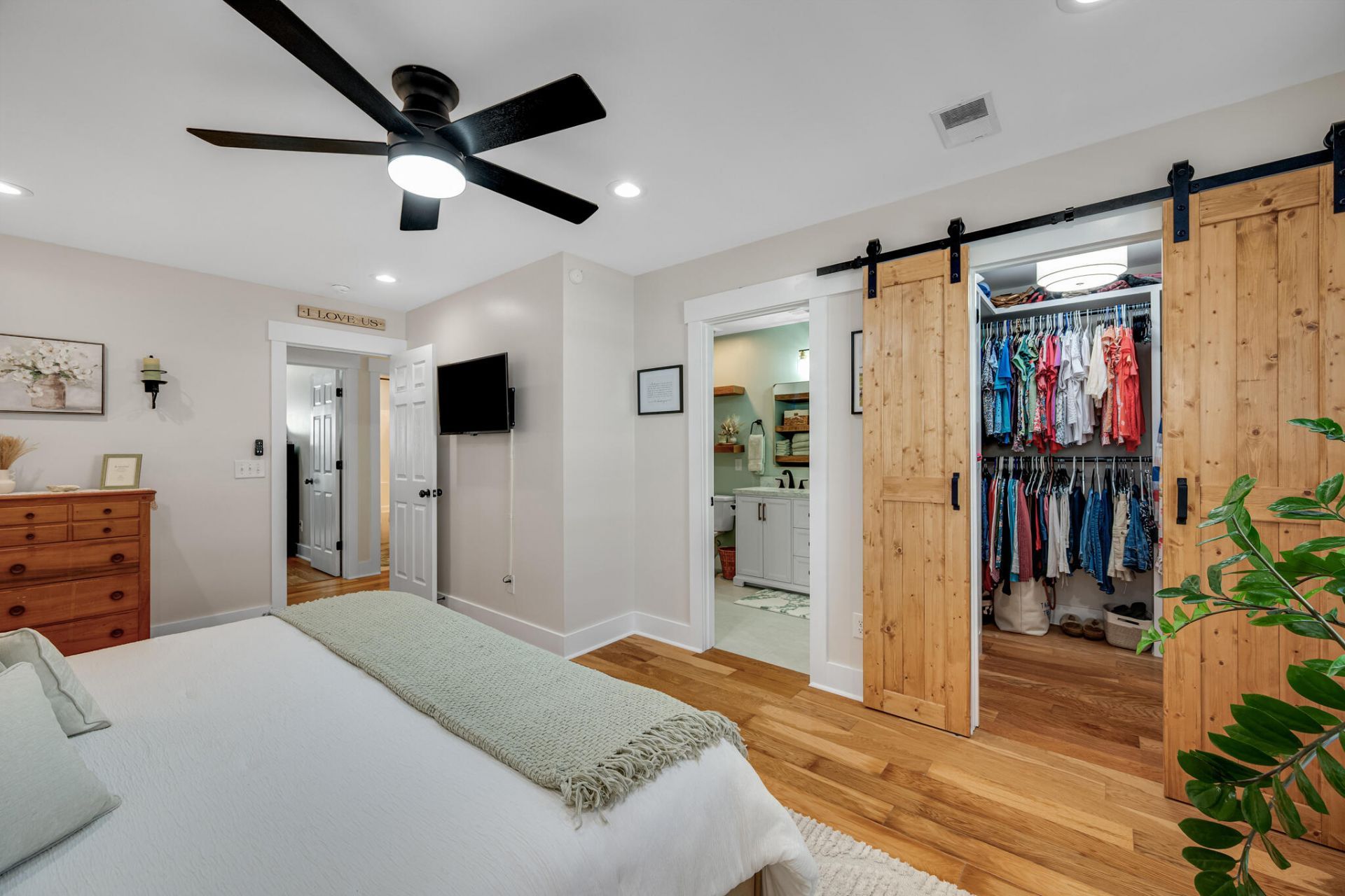 117 Malibu Road Photo 24